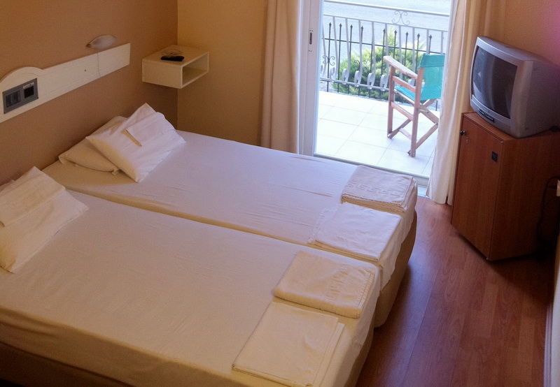 Annema Hotel And Restaurant Monemvasía Стая снимка
